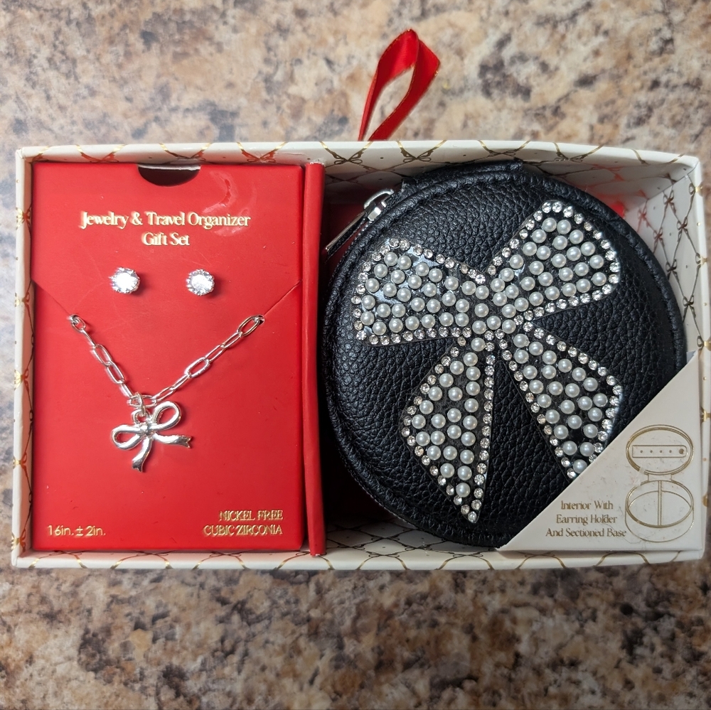 3/$20 New Jewelry Gift Set